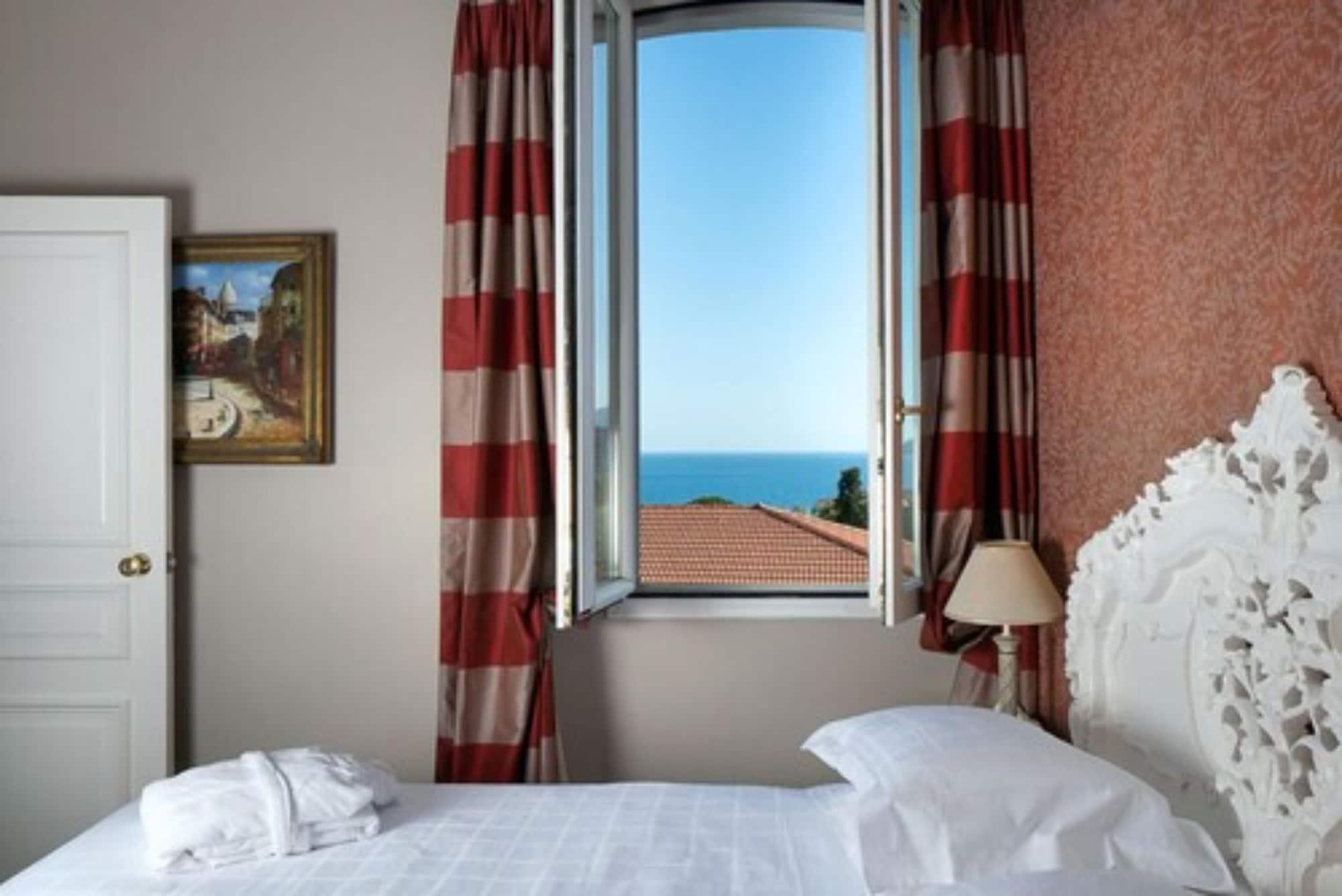 Hotel Chateau De La Tour Cannes Eksteriør billede