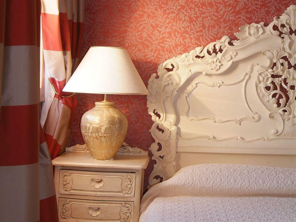 Hotel Chateau De La Tour Cannes Eksteriør billede